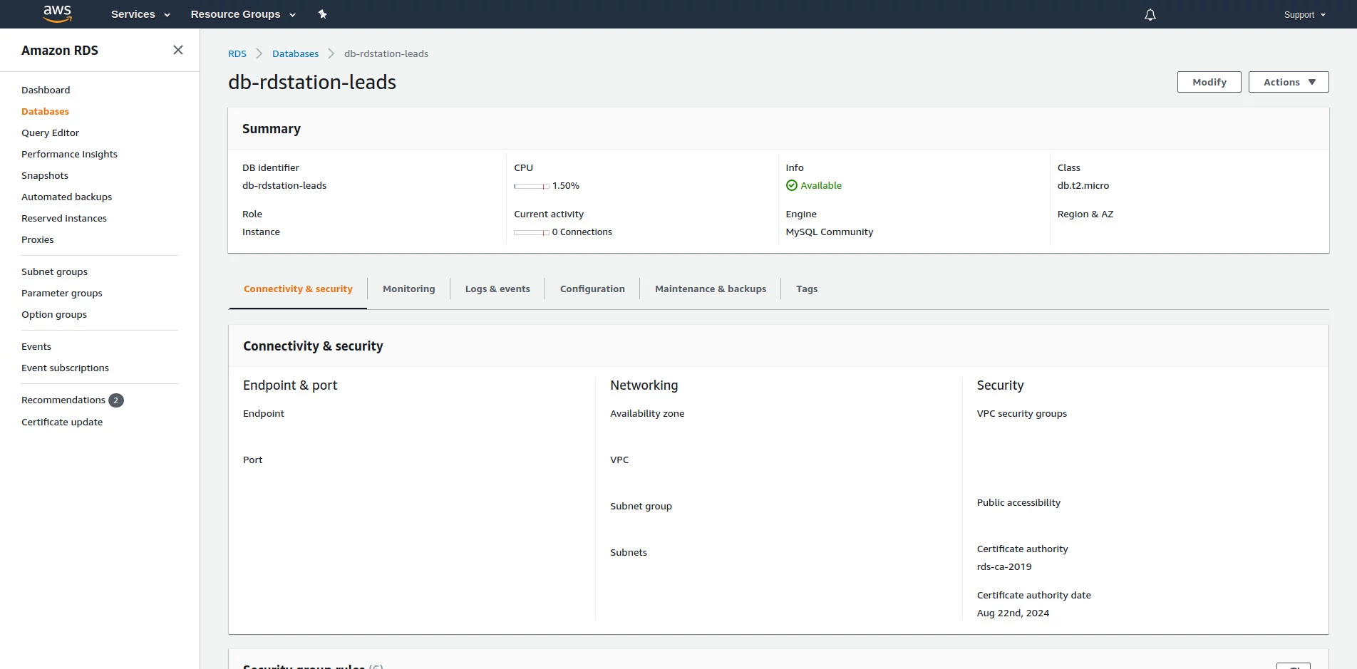 Tela de detalhes do novo banco de dados criado na AWS. Tela de detalhes do novo banco de dados criado na AWS.